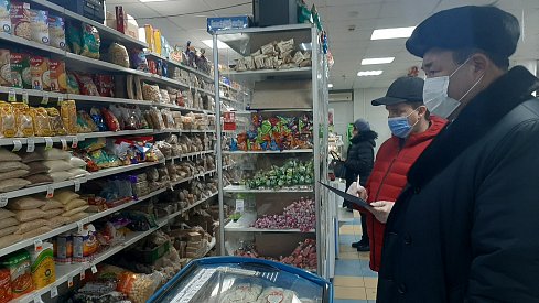 «Народный контроль» зашел в орские магазины